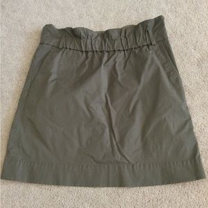 Banana Republic, Size 6 stretch skirt